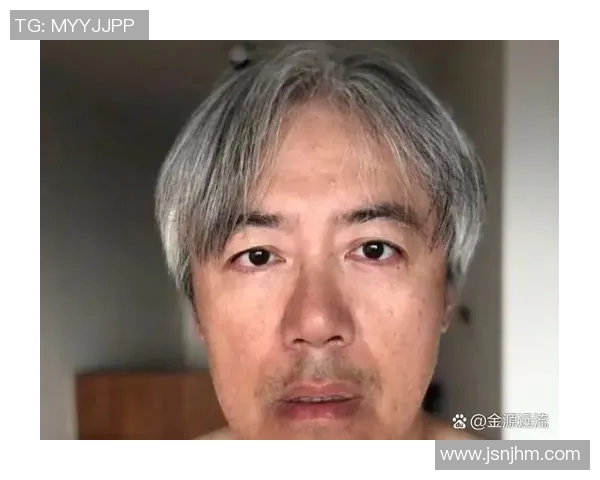 拼命工作拼命玩！西亚卡姆Ins晒近照：凌晨三点的大苹果城